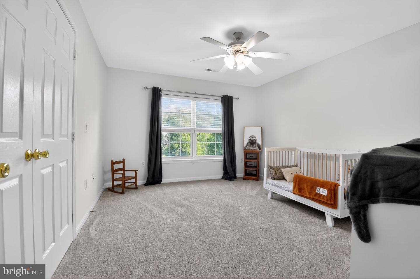 90 Oxford Way photo 22
