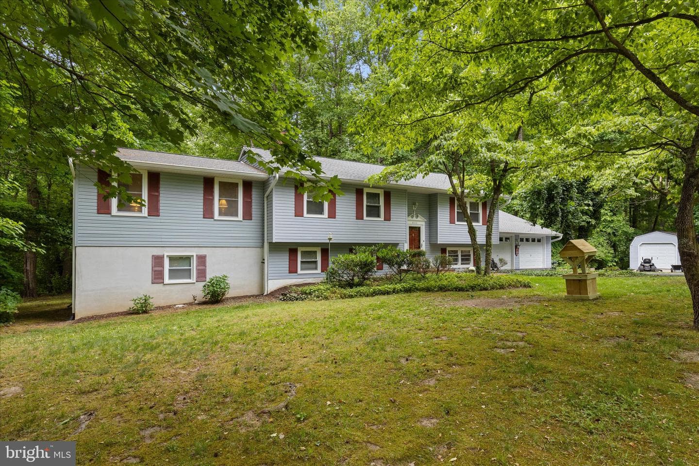 4111 Pinewood Terrace photo 36