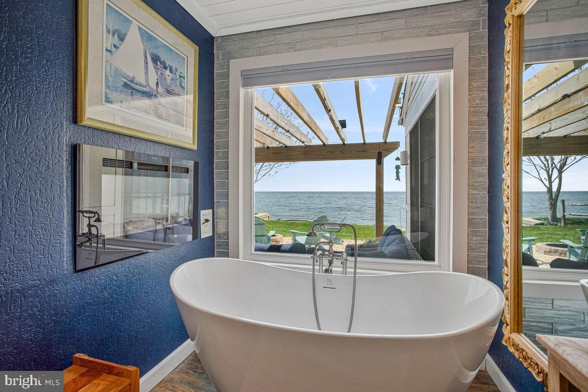 12880 Bay Drive photo 29