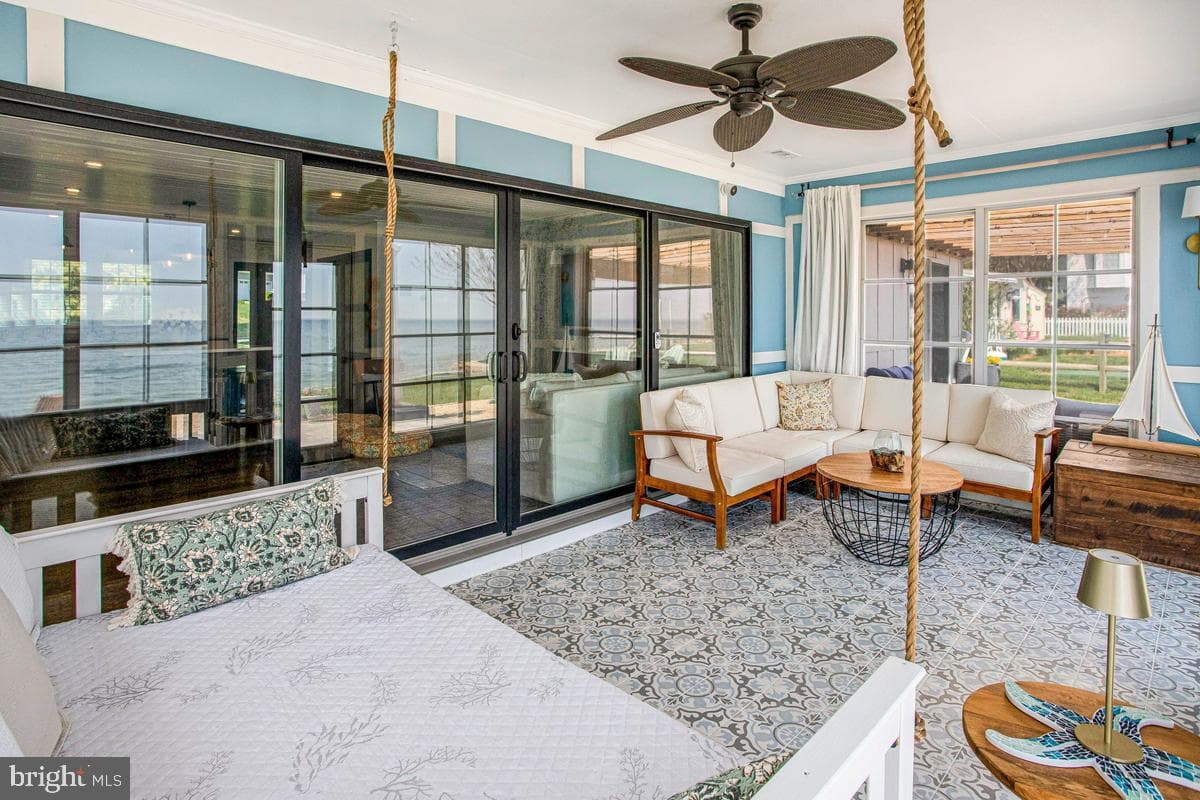 12880 Bay Drive photo 34