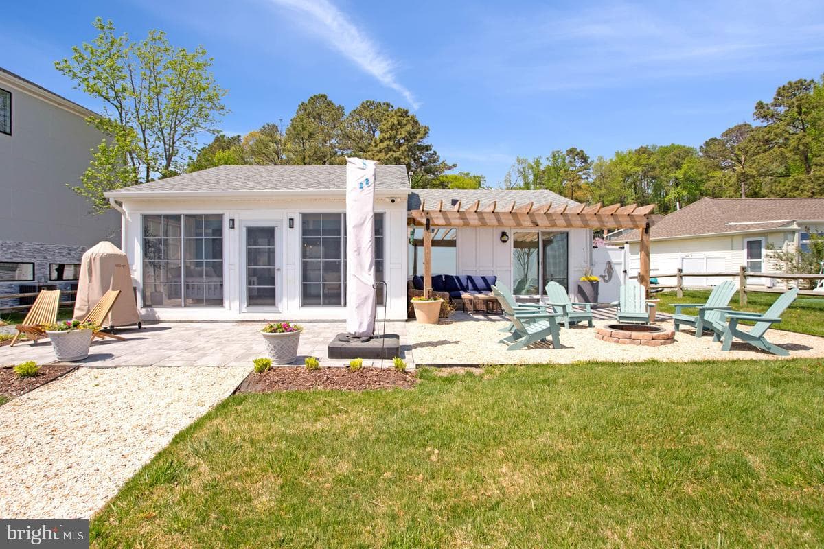 12880 Bay Drive photo 40