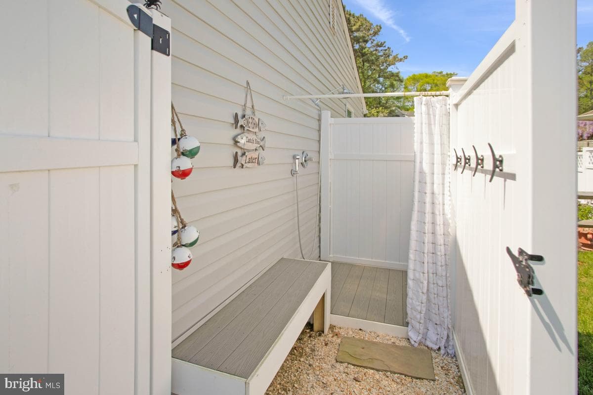 12880 Bay Drive photo 46