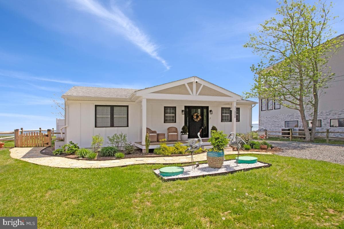 12880 Bay Drive photo 8