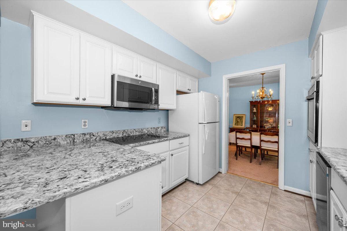 2614 Apple Way photo 11