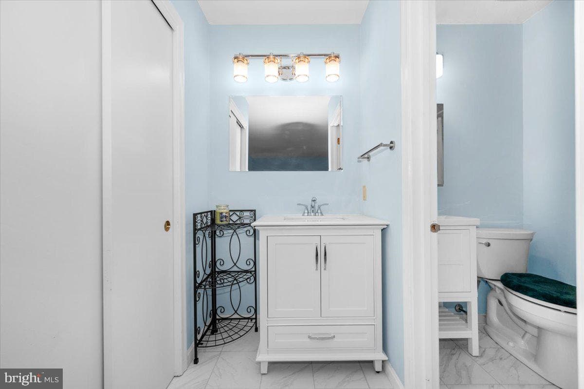 2614 Apple Way photo 20