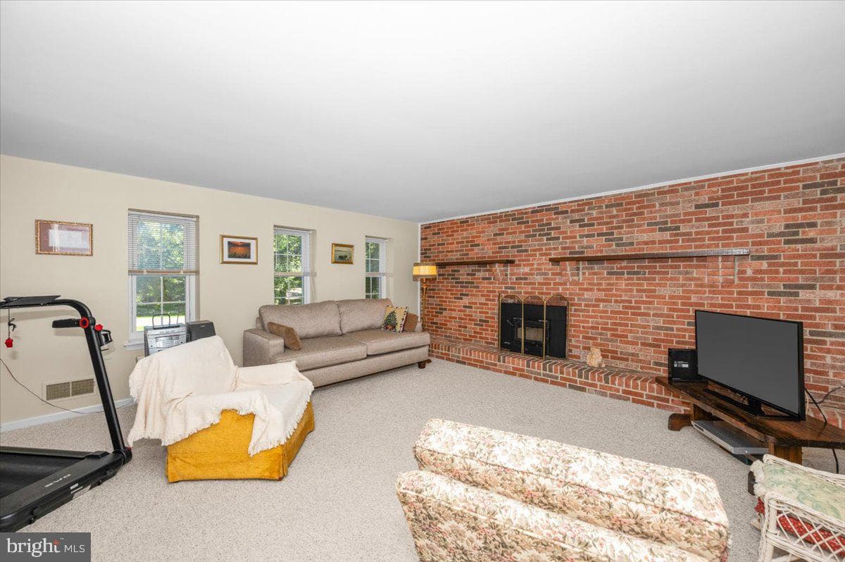 2614 Apple Way photo 29