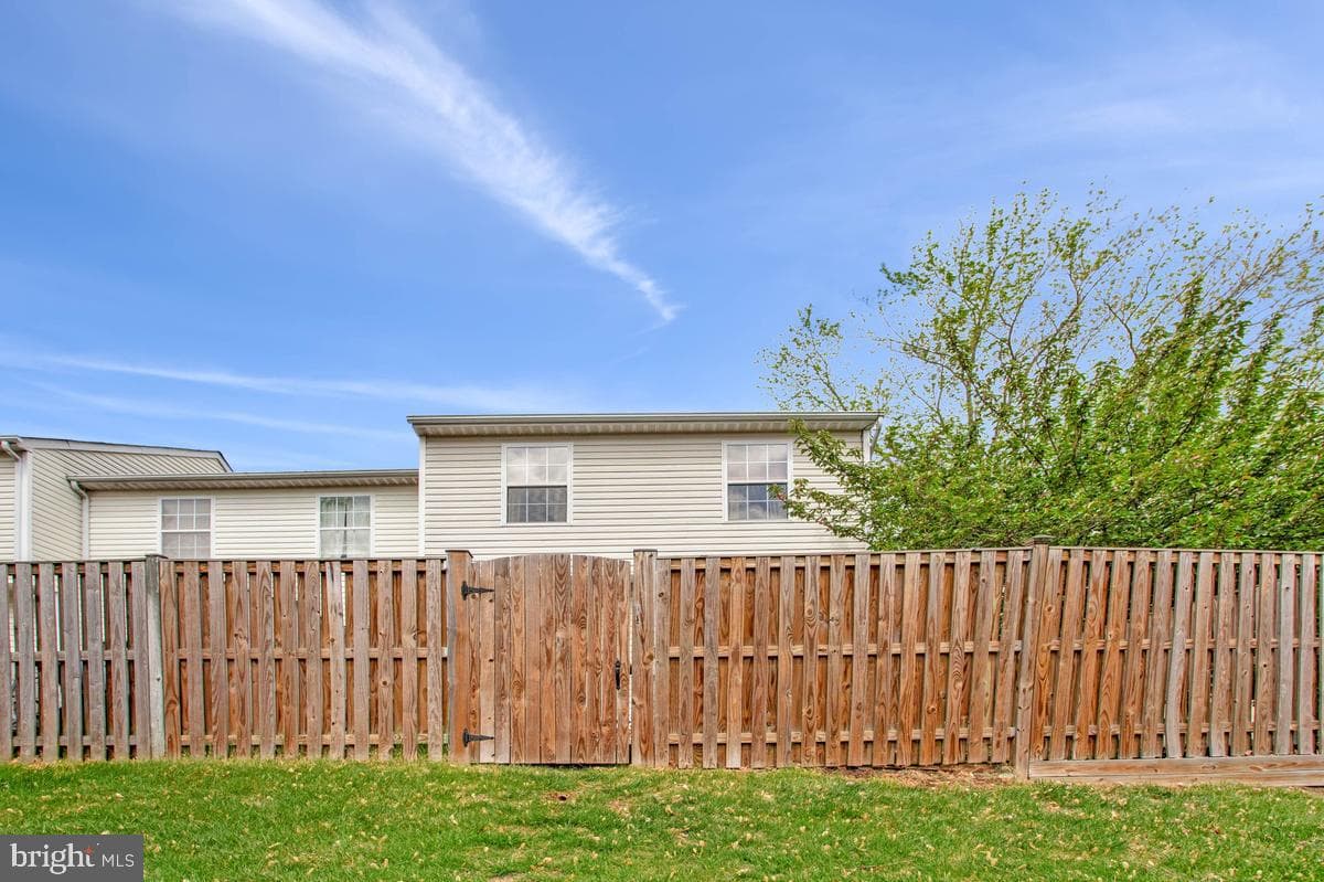 8199 Woodland Lane photo 20