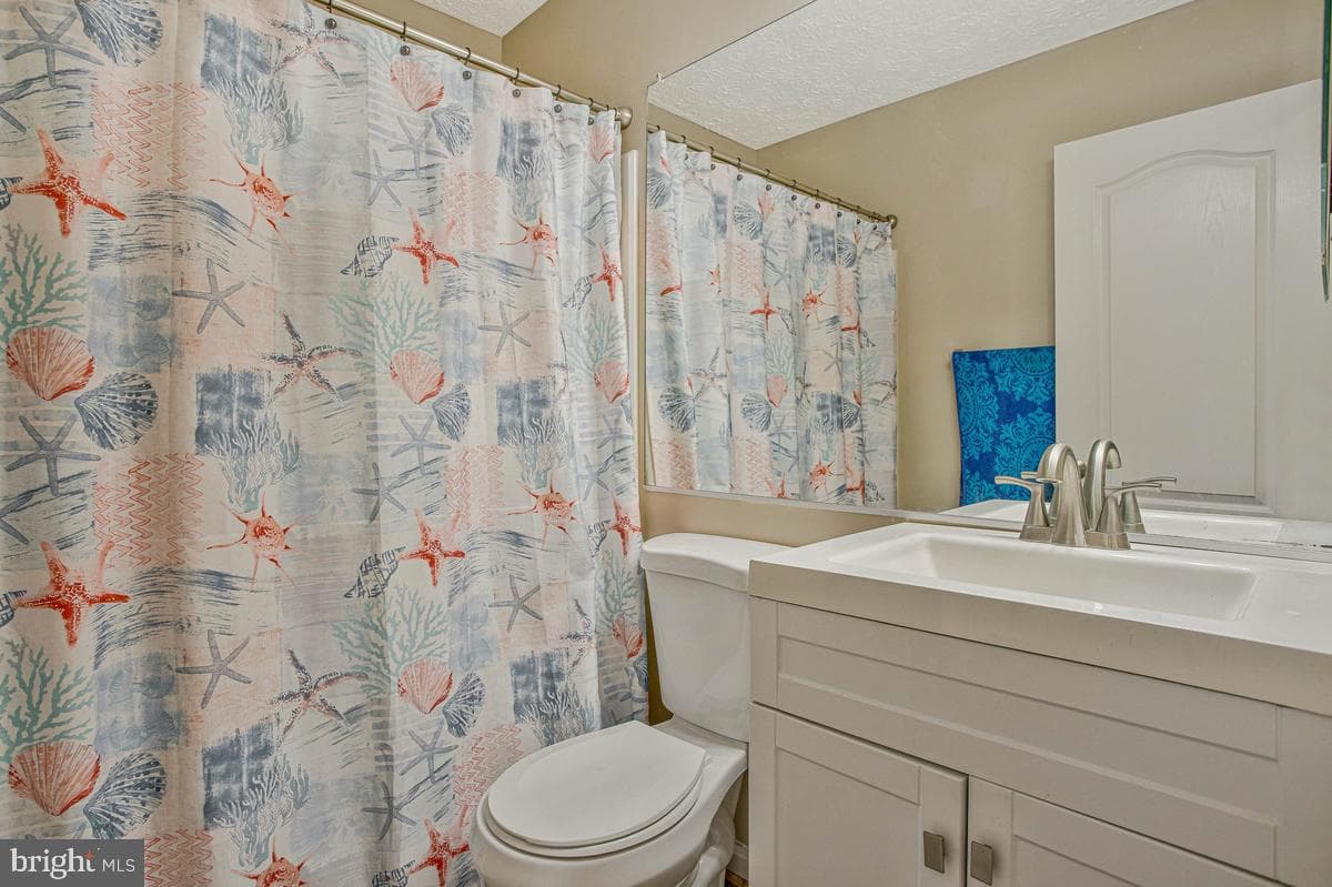 8199 Woodland Lane photo 34
