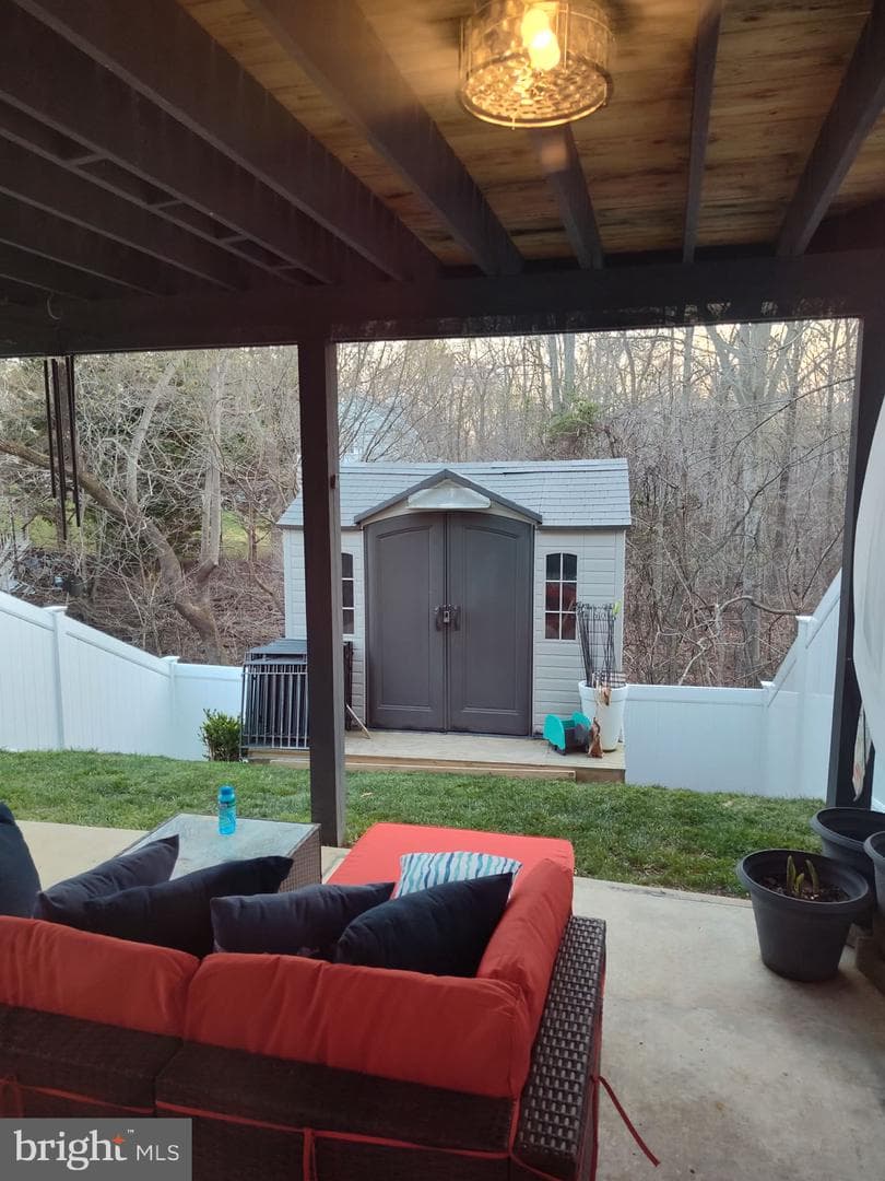 8187 Deer Chase Lane photo 11