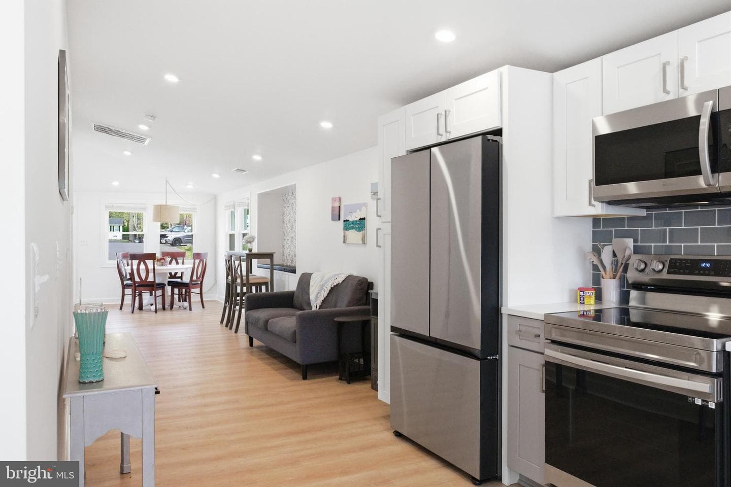 8329 Bayside Road photo 15