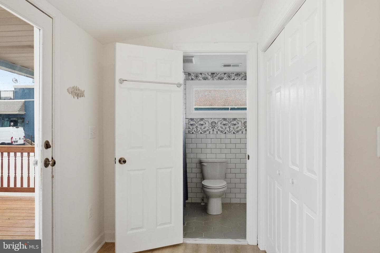 8329 Bayside Road photo 26