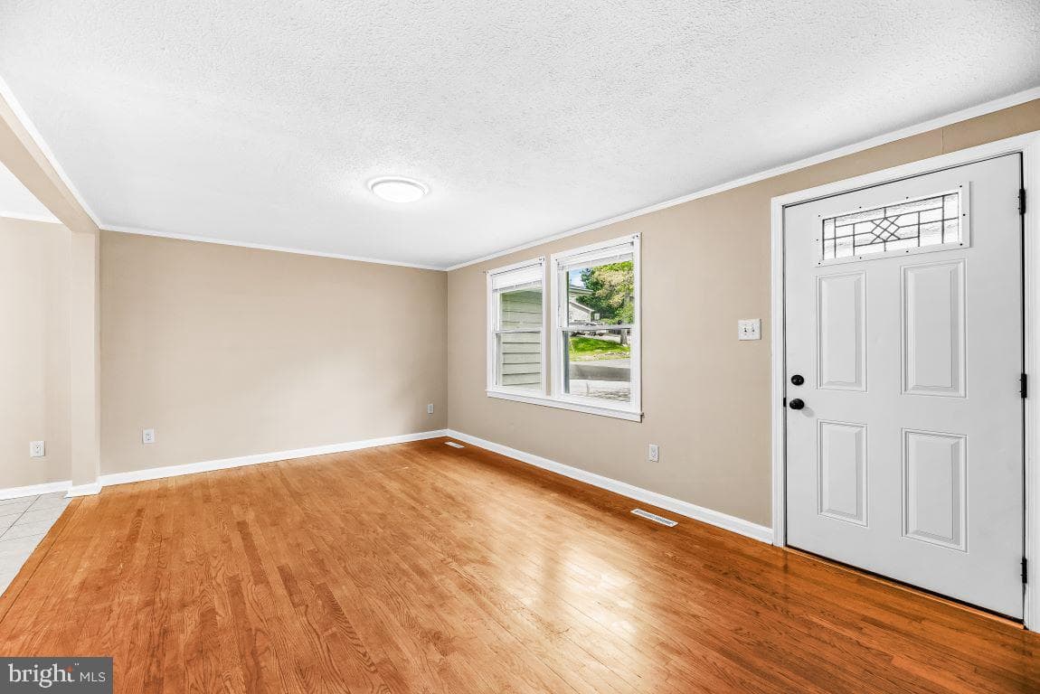1171 Golden West Way photo 6