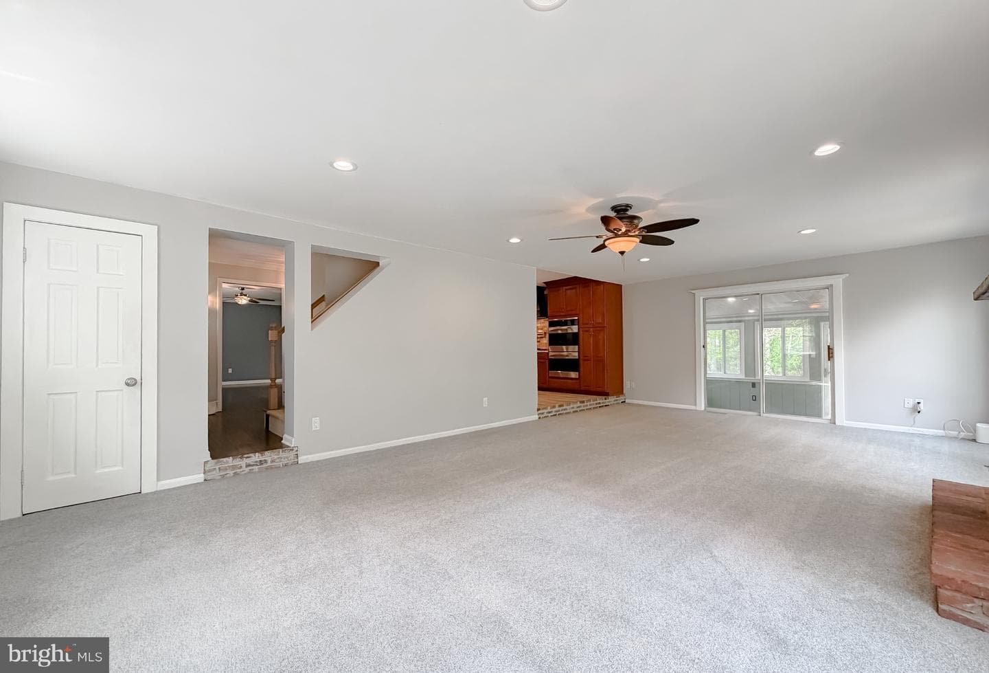 2420 Cecil Lane photo 9
