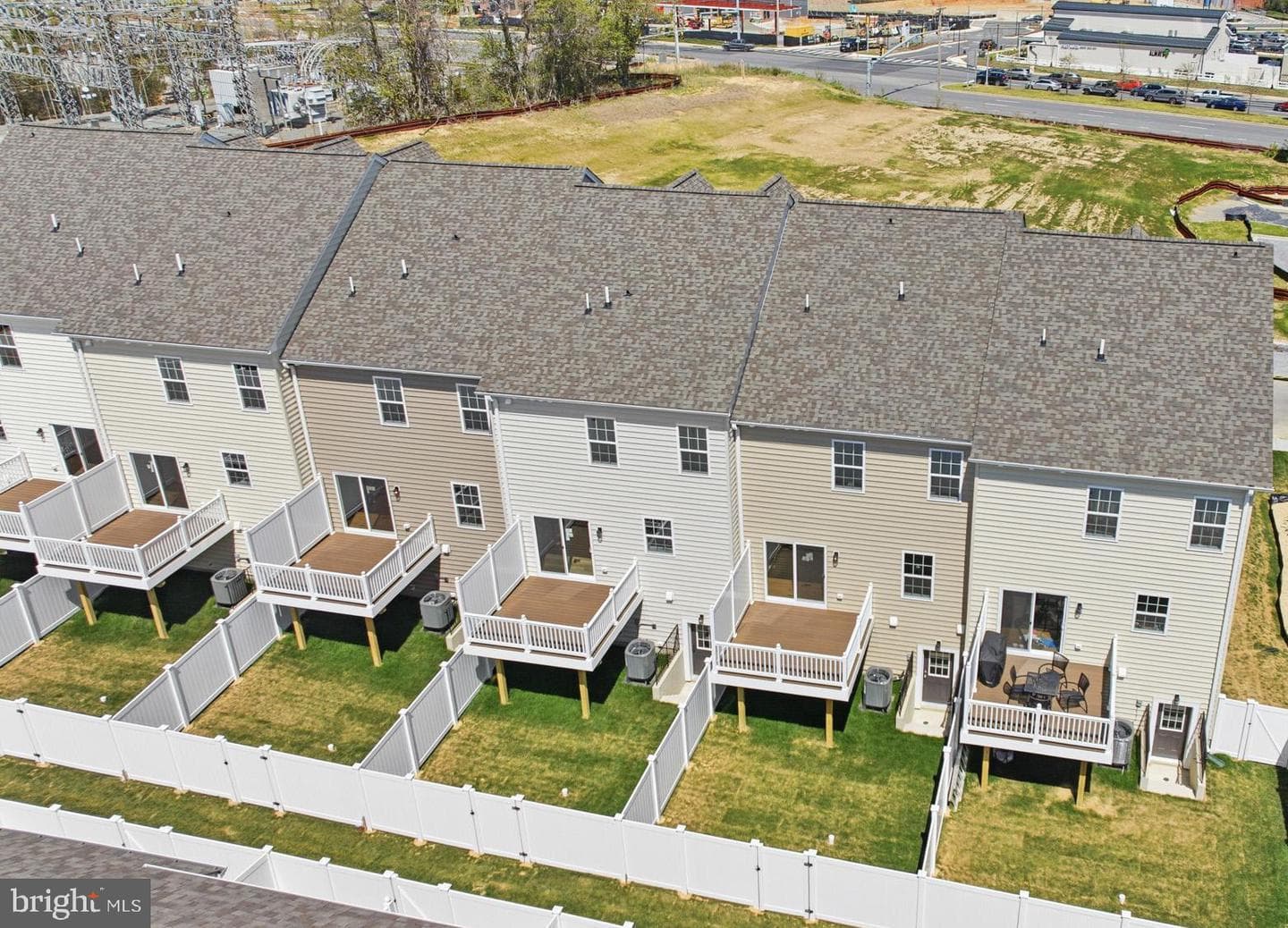 104 Potomac Court photo 4