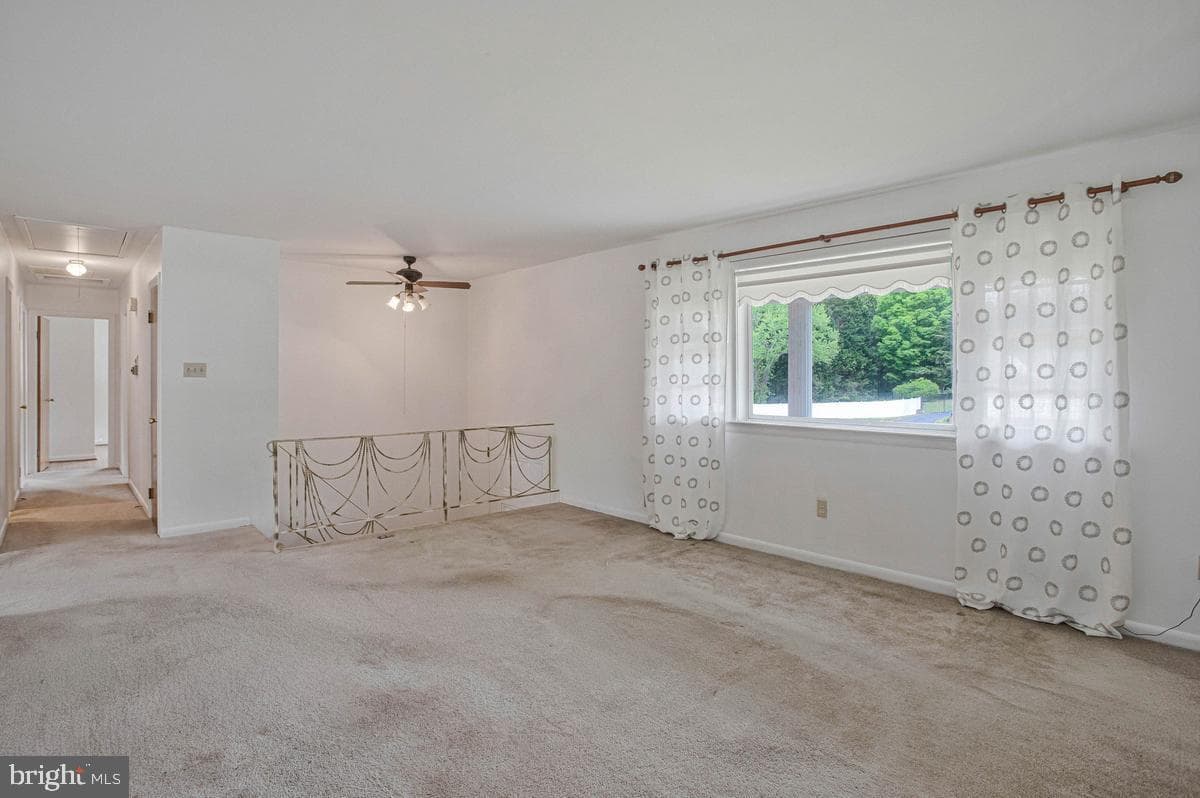 10700 Ward Road photo 6