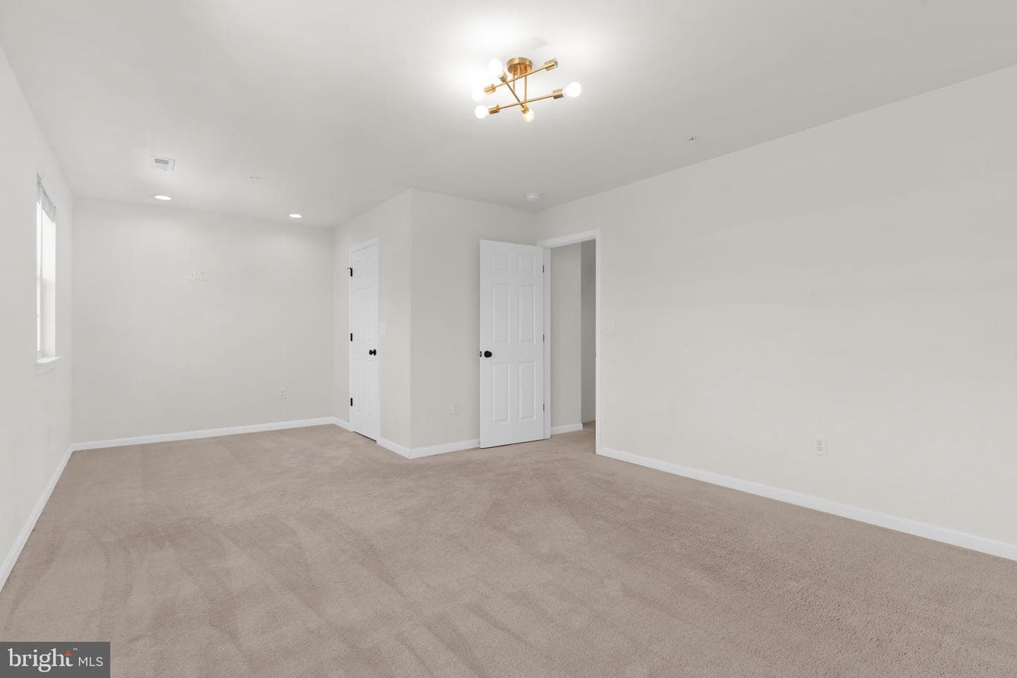 63 Clydesdale Lane photo 26