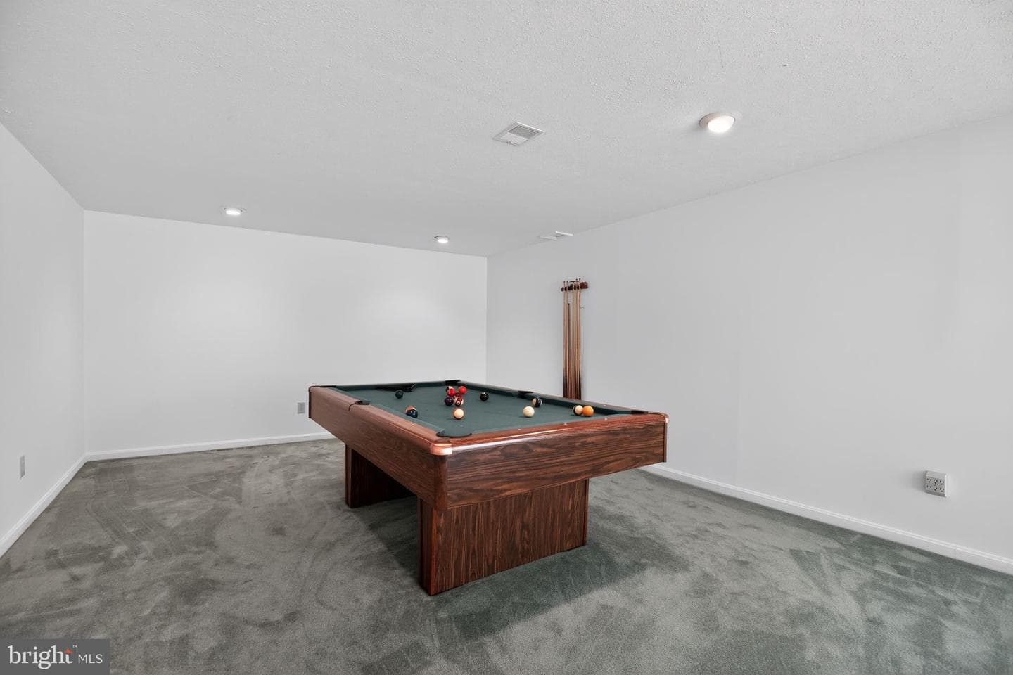 960 Dalrymple Road photo 42