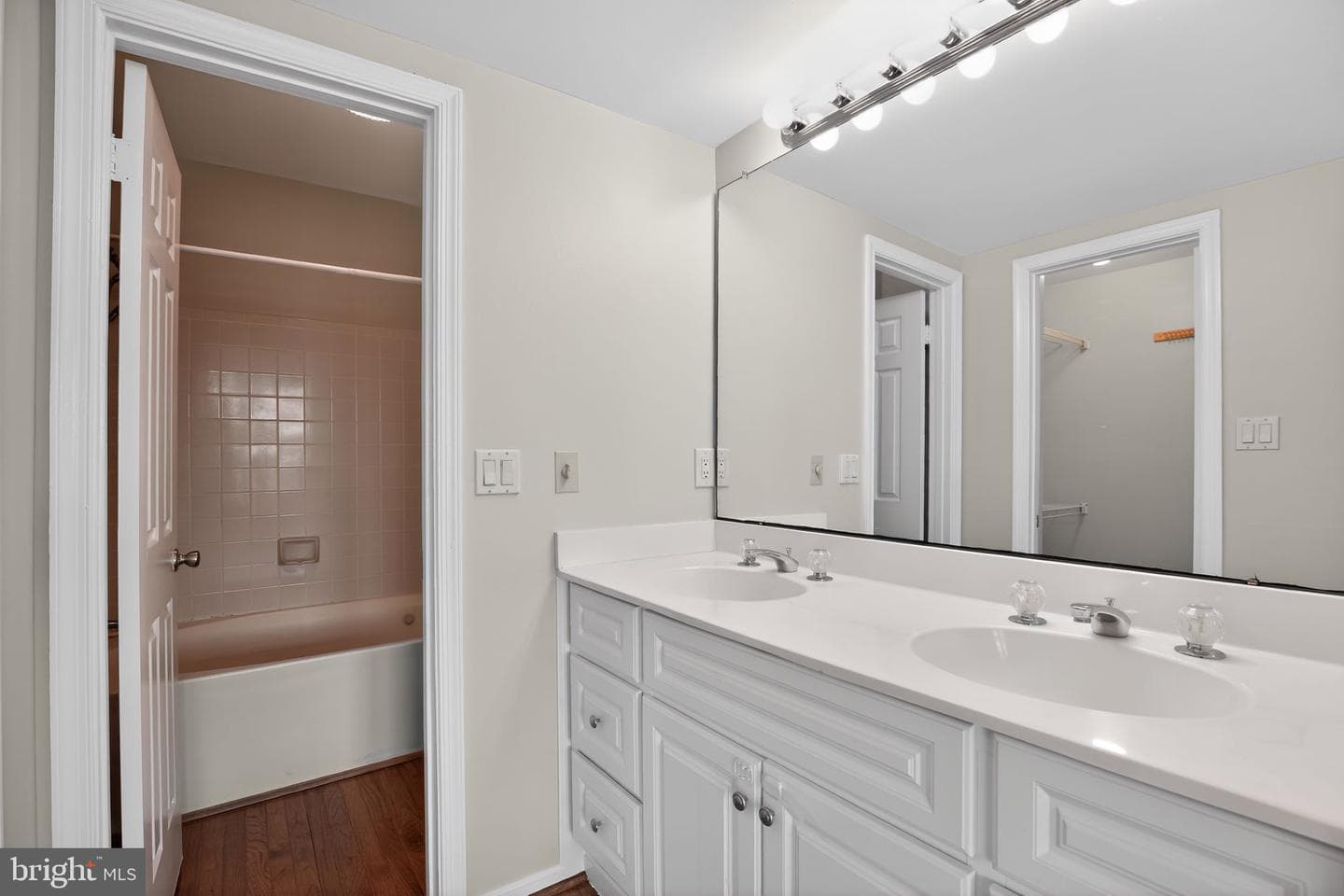 8076 Windward Key Drive photo 15
