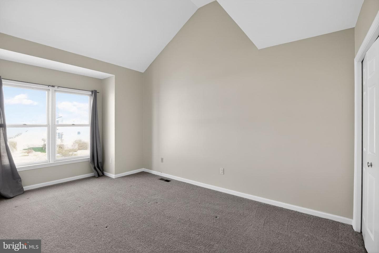 8076 Windward Key Drive photo 18
