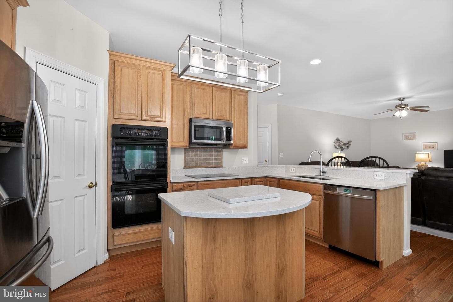 1810 Rudolph Lane photo 6
