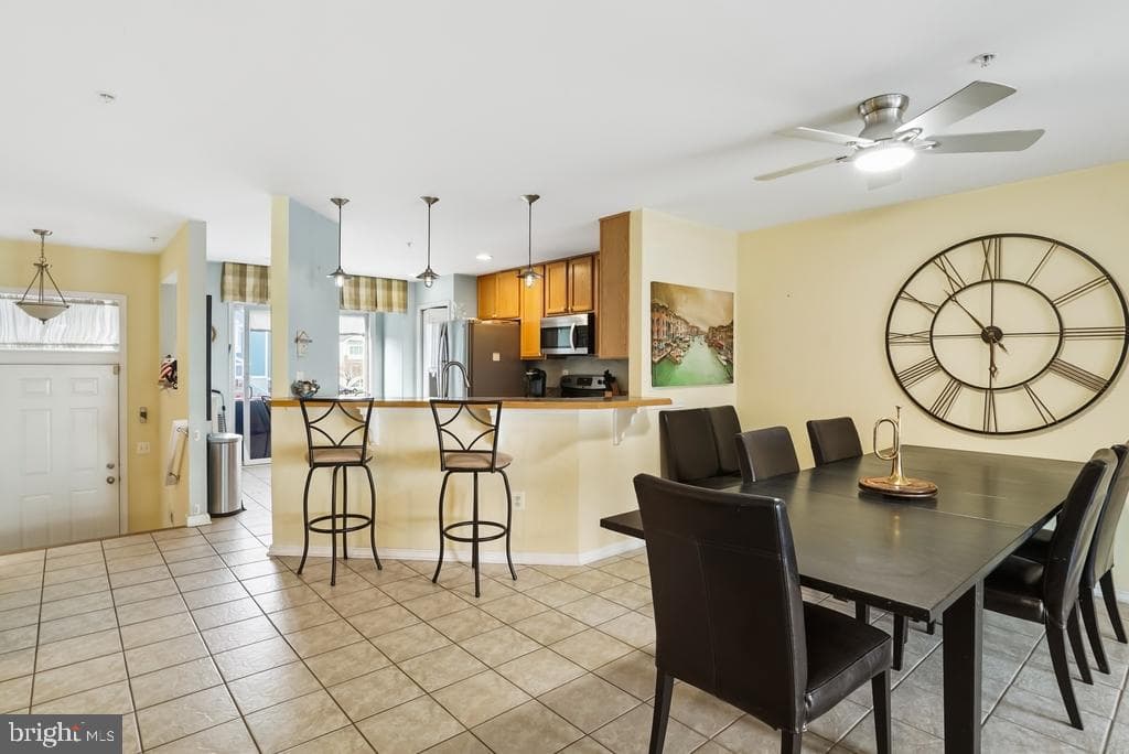 8048 Windward Key Drive photo 12