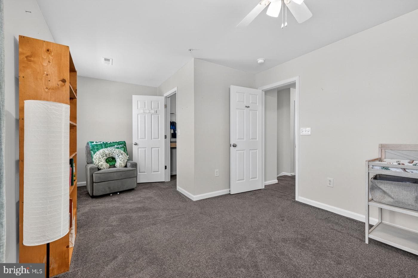 121 Polo Way photo 22