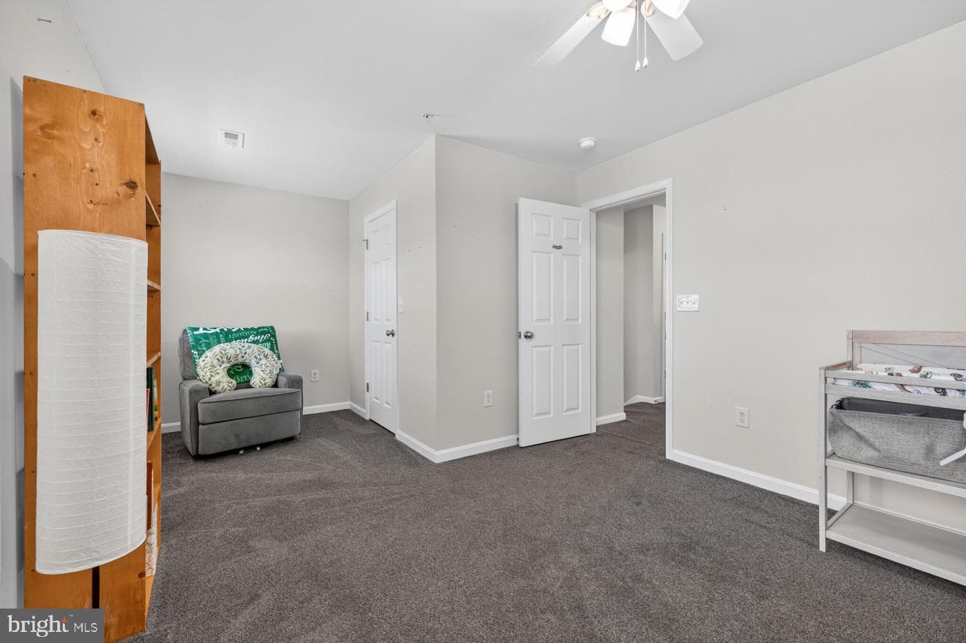 121 Polo Way photo 24
