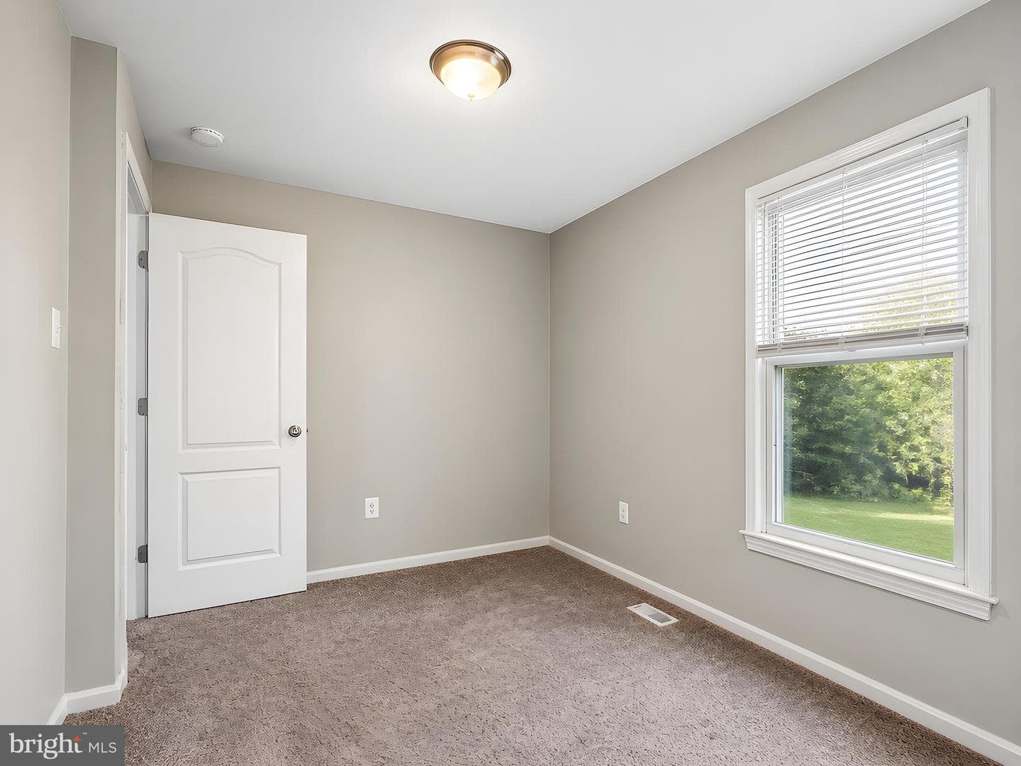991 Crystal Rock Road photo 15