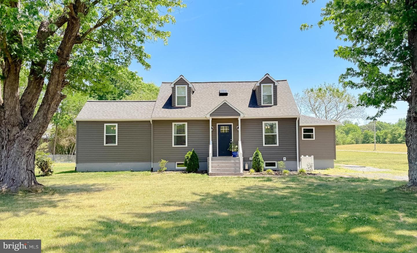 4985 Solomons Island Road photo 50
