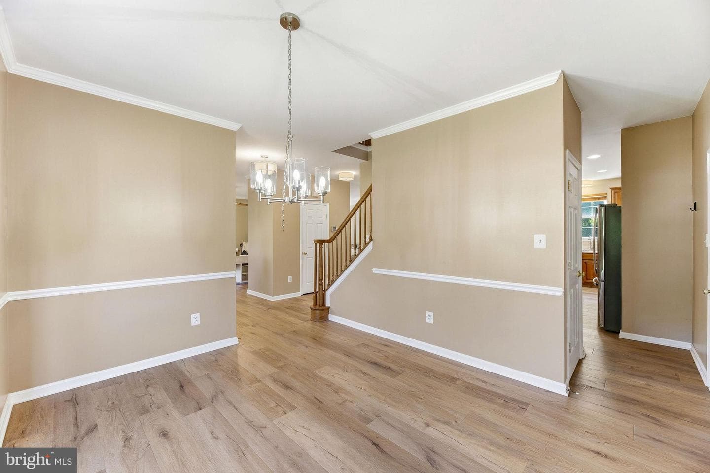1824 Oriole Way photo 33