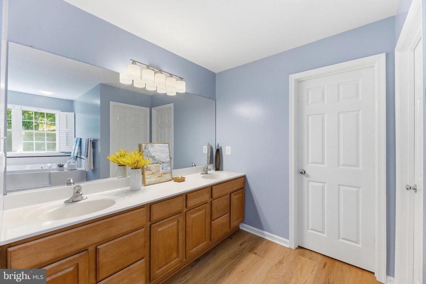 1824 Oriole Way photo 48