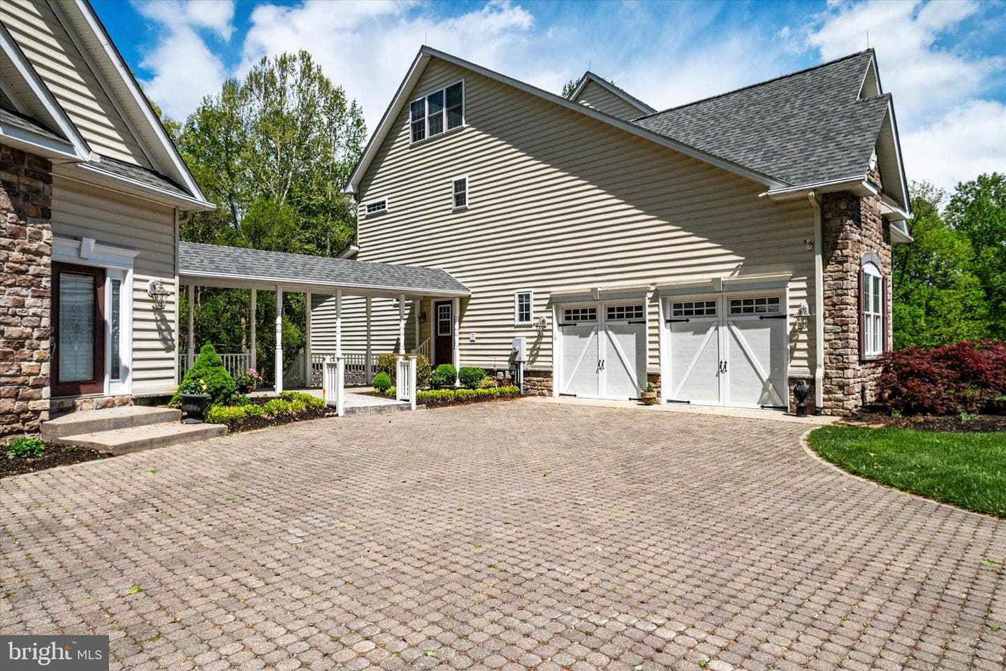 3740 Larkview Court photo 95
