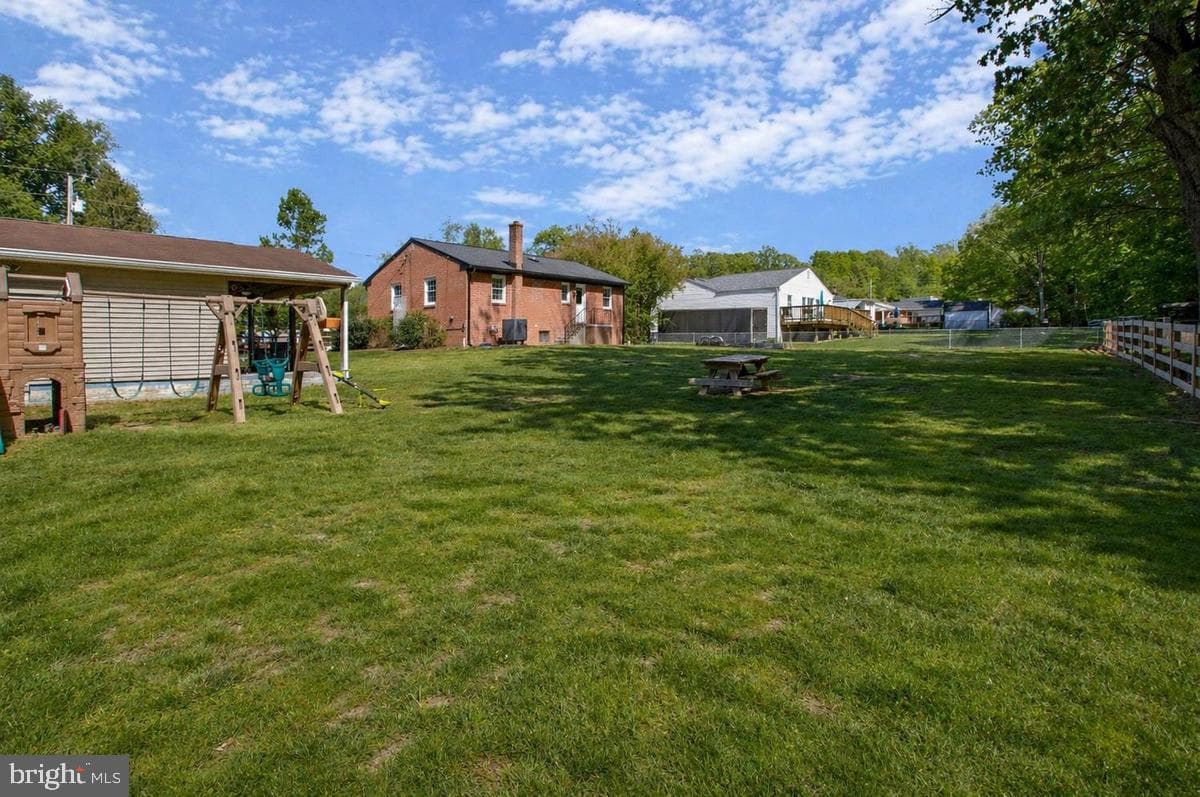24 Robshire Manor Road photo 45