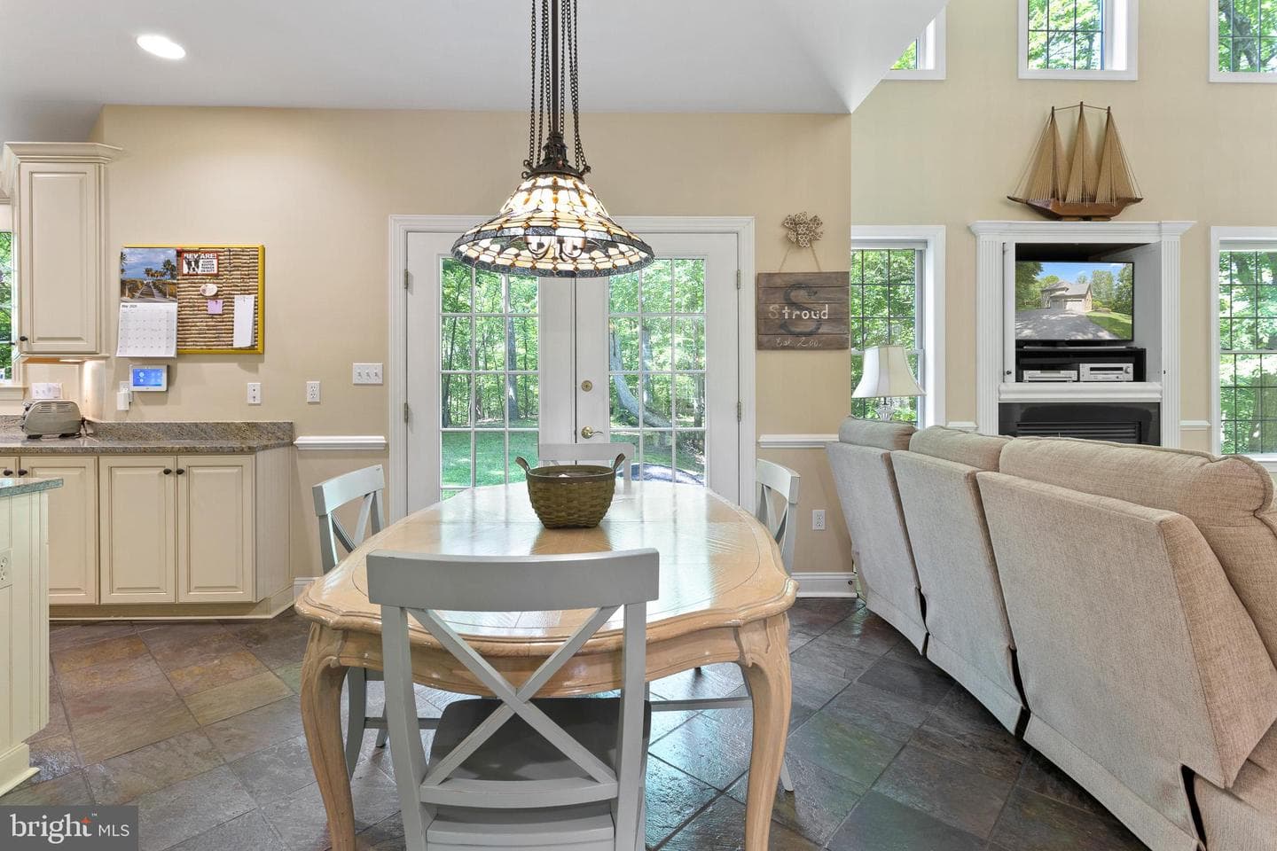 9350 Baker Street photo 86