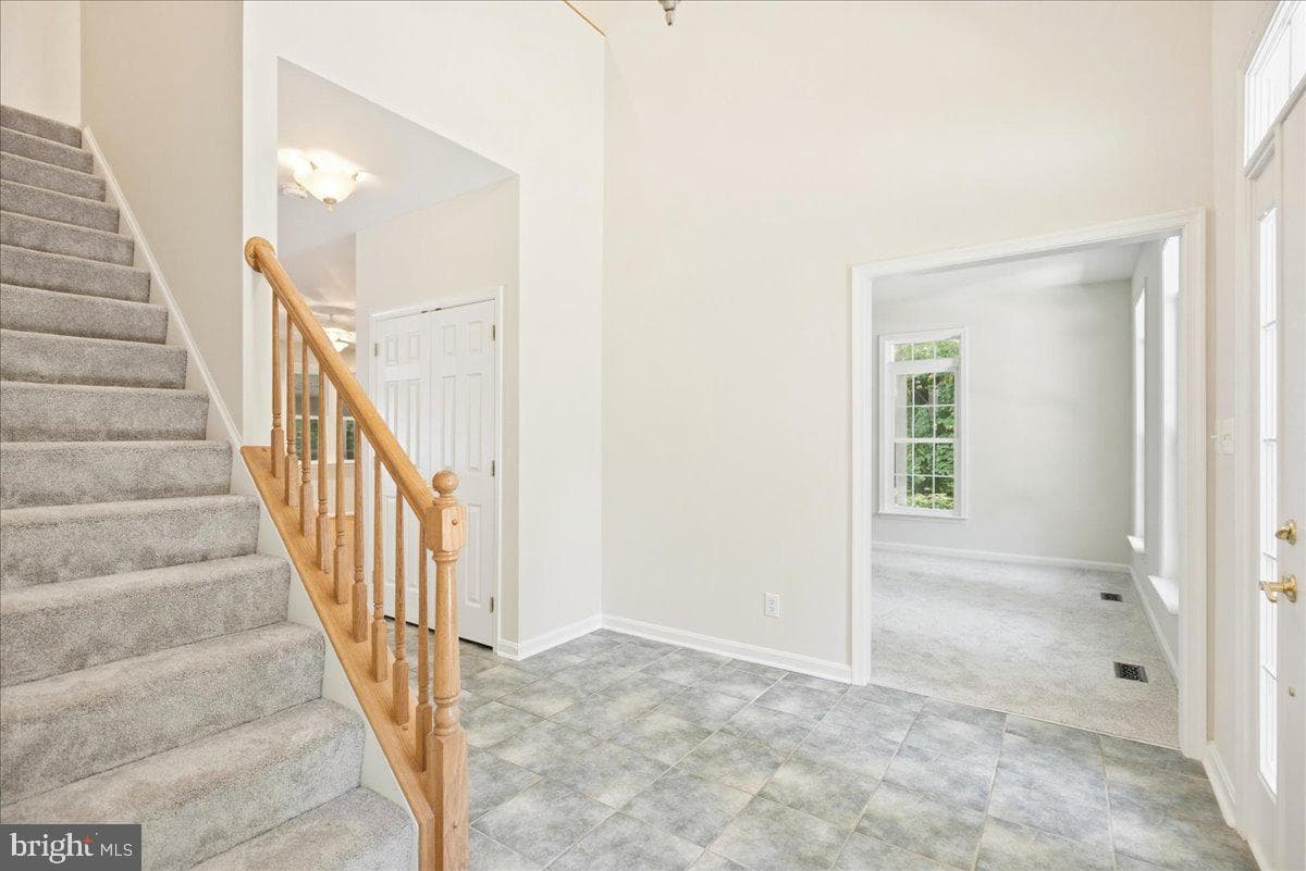 12033 Steven Lane photo 20