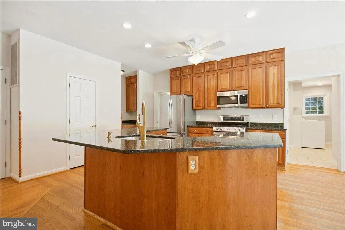 12033 Steven Lane photo 35