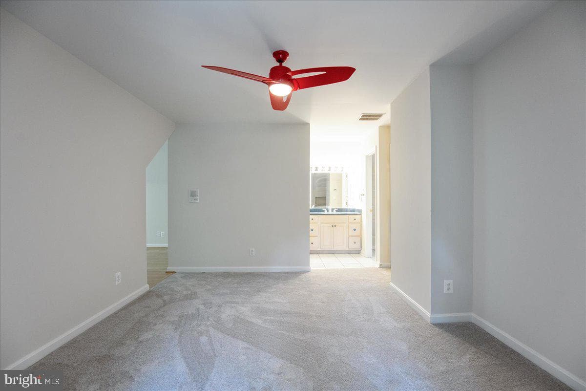12033 Steven Lane photo 68