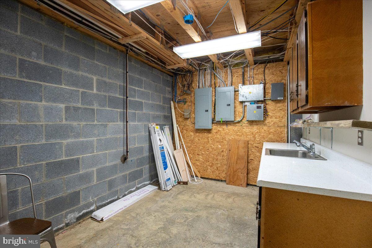12033 Steven Lane photo 87