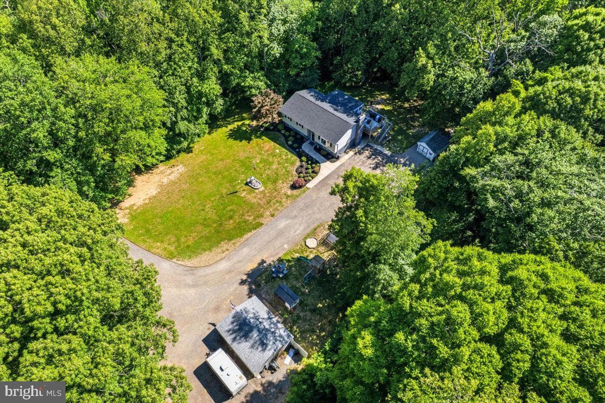 1610 Avery Road photo 6