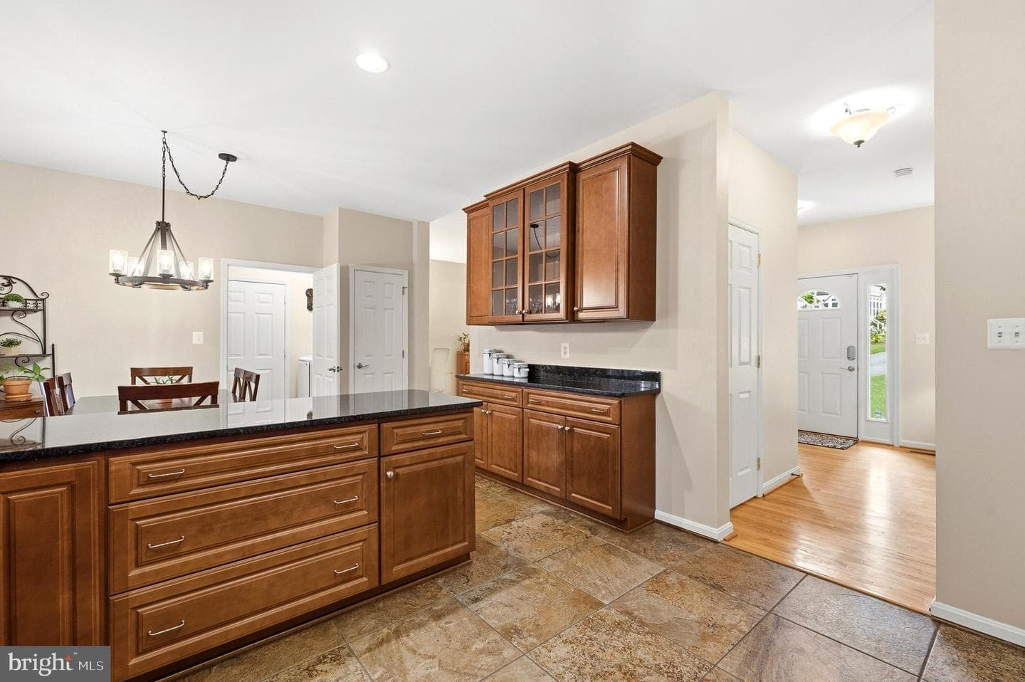 548 Windmill Drive photo 19