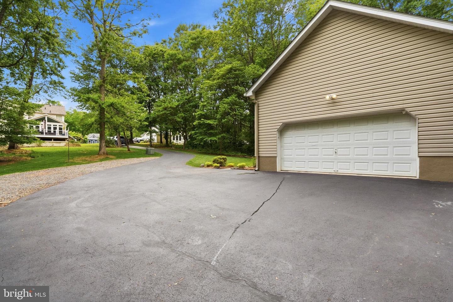 548 Windmill Drive photo 54