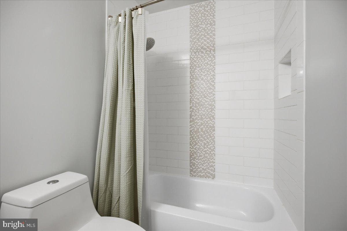 2424 Springbrook Court photo 66