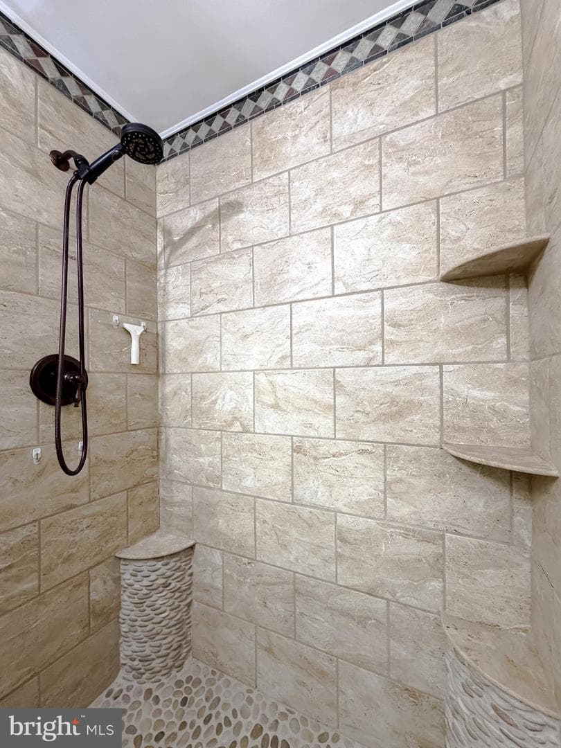 272 Elkins Lane photo 45