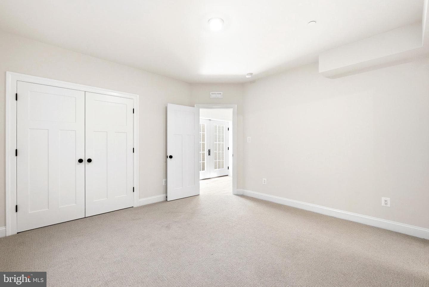985 Bounty Place photo 92