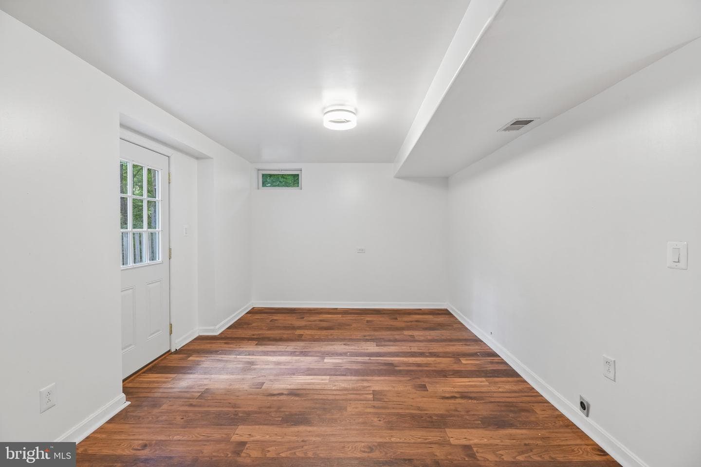 2425 Harrison Court photo 32