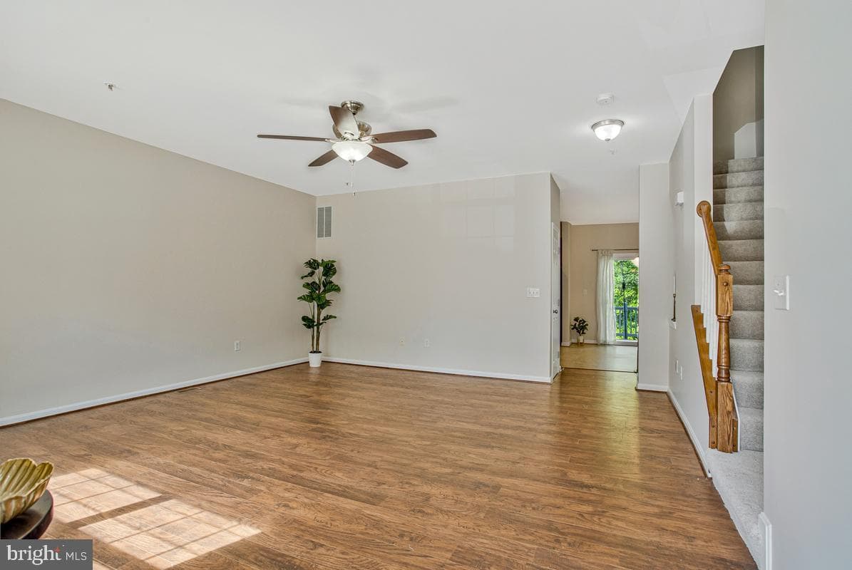 3657 Bedford Drive photo 8