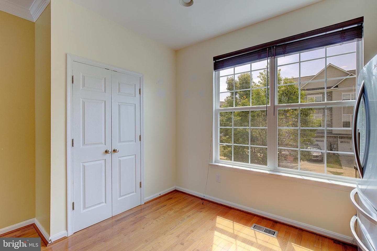 105 Polo Way photo 16
