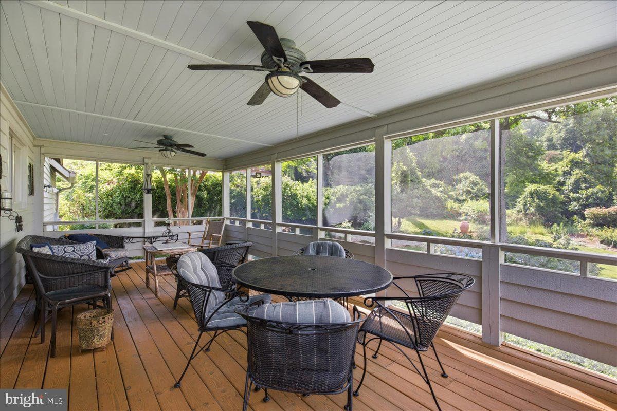 2400 Vern Road photo 37