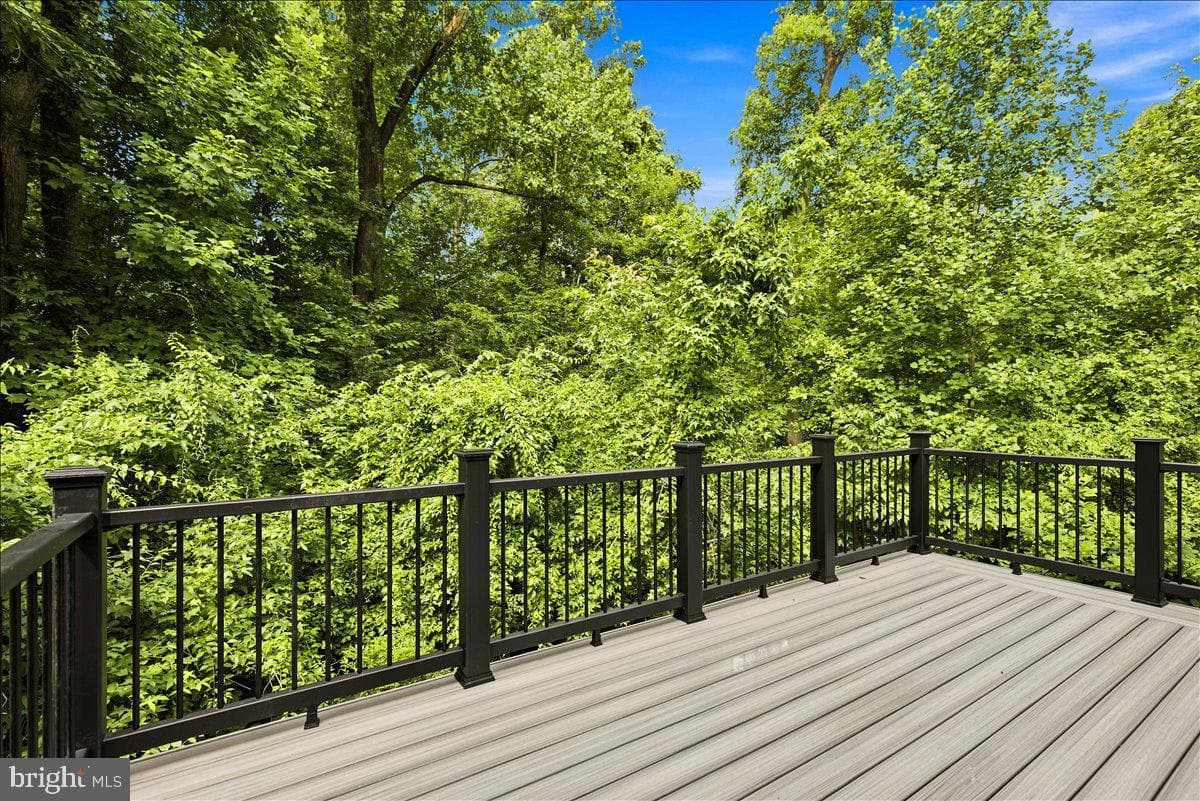 3955 Breezy Point Road photo 17