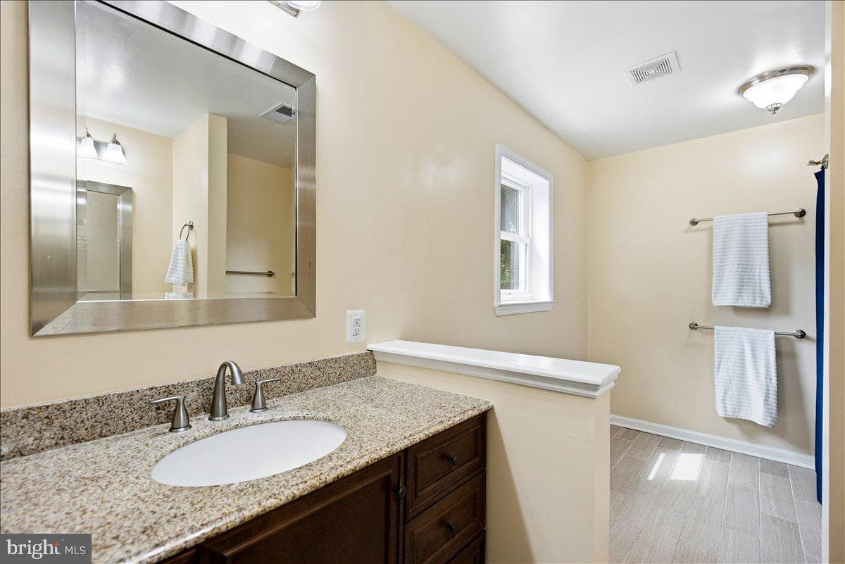 3955 Breezy Point Road photo 29